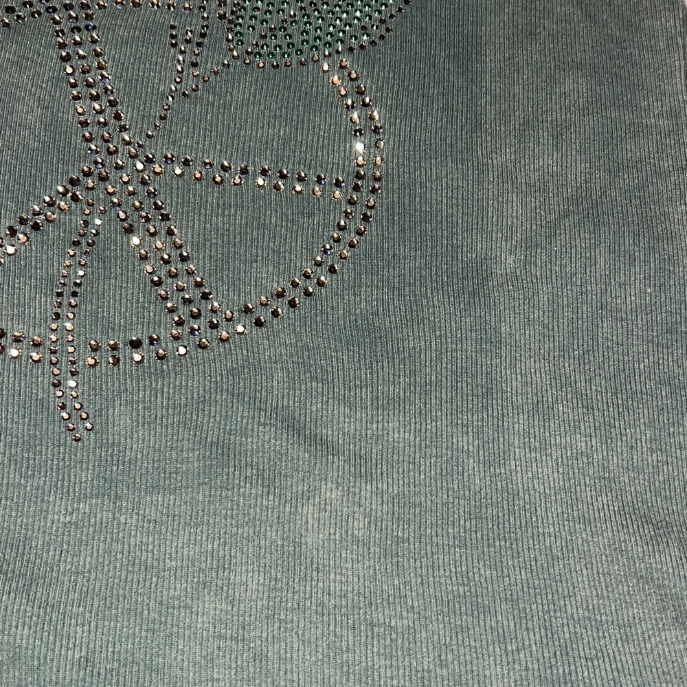 One World Olive Green Vintage Wash Ribbed Rose Peace Design Top - Picture 10 of 13